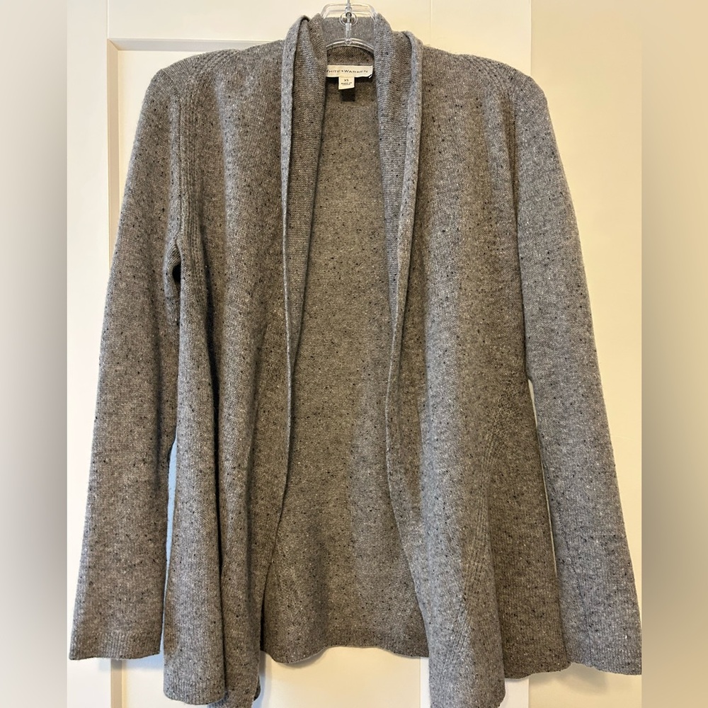 White+Warren long sleeve cashmere cardigan. Size XS. Grey/small black fleck. EUC